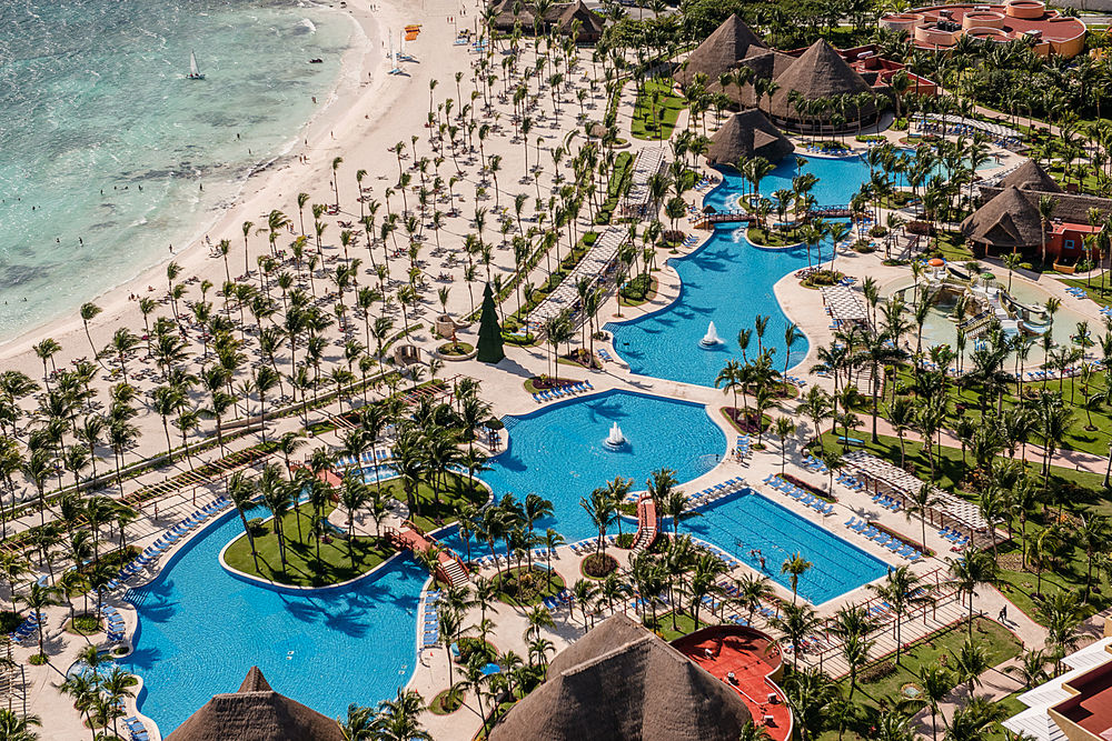 Barceló Maya Palace Banner